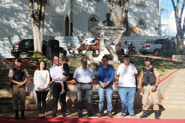 Polìcia Militar de Guanhães organiza solenidade para recebimento de viaturas